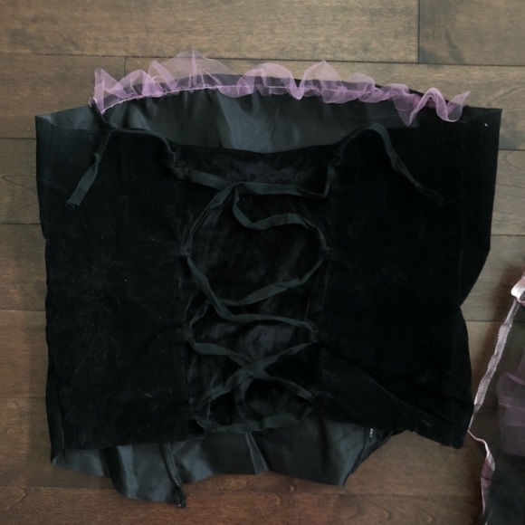 Witchy La Bouf Halloween Costume Witch - Picture 6 of 16